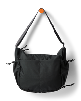 Viaje 12L Shoulder Bag